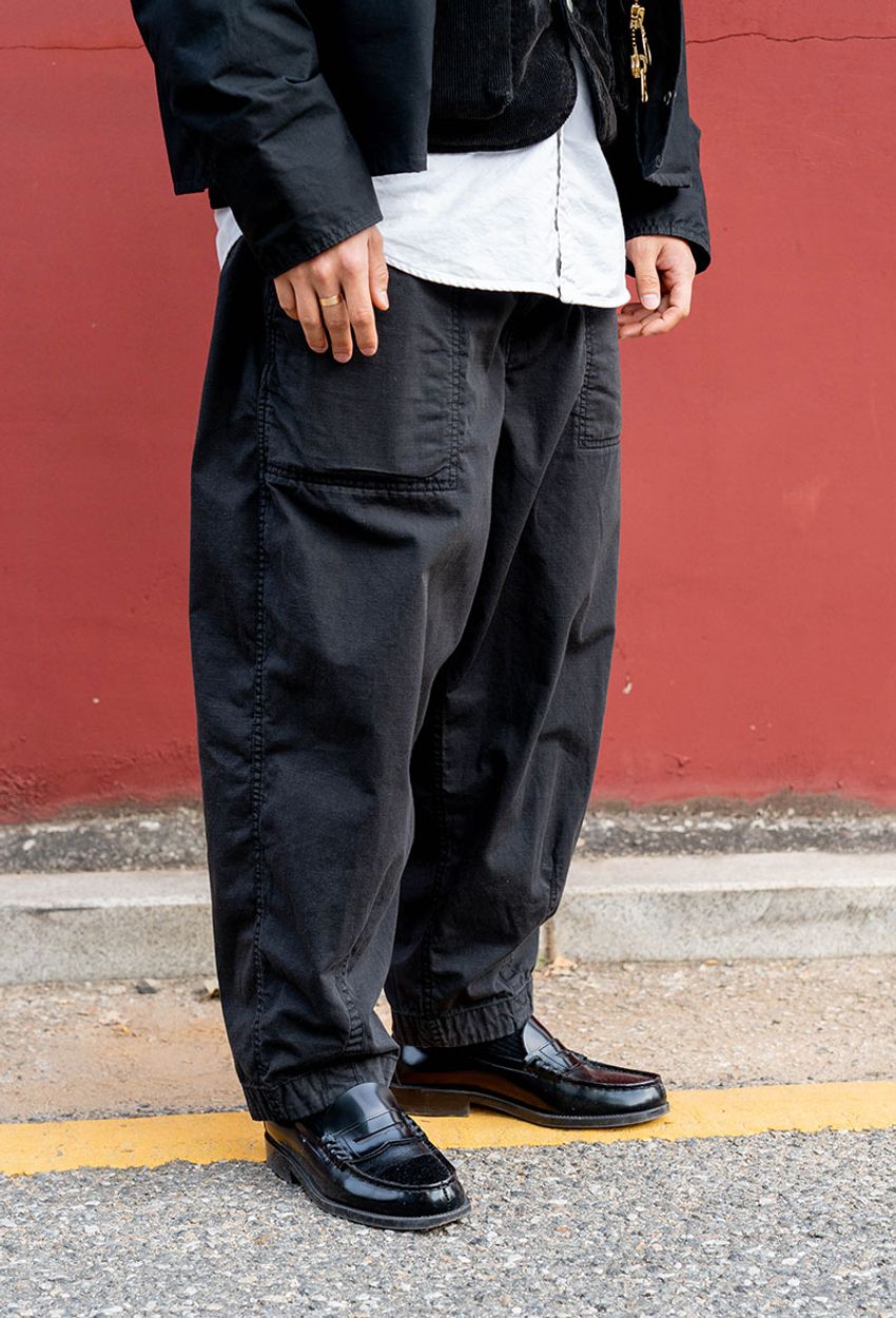 トレンドの「短丈アウター」は“レザーシューズ合わせ”が肝！3名のコーデ好例で証明 - 4枚目の画像