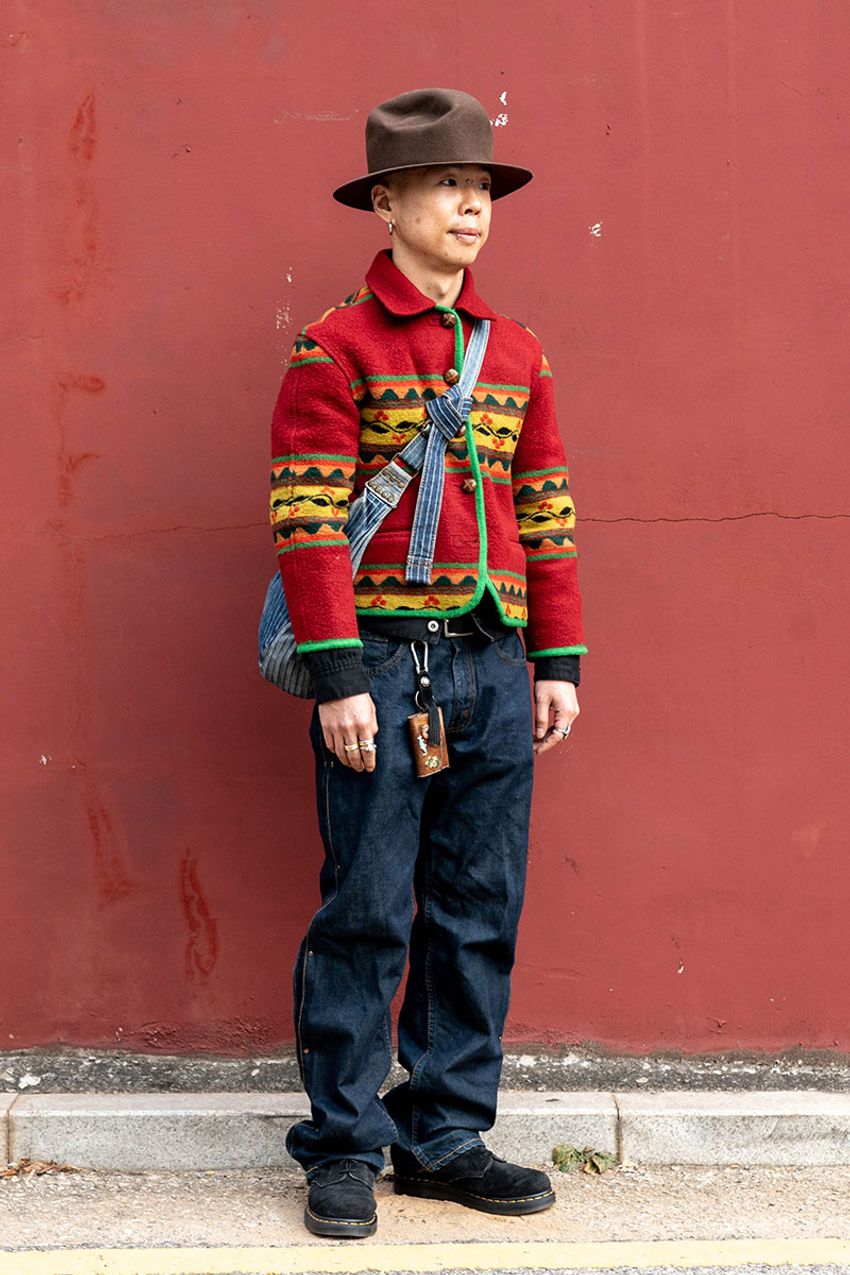 街角スナップで学ぶ「秋の被り物講座」。素材感はどうする？ 形は何を選ぶ？ - 6枚目の画像