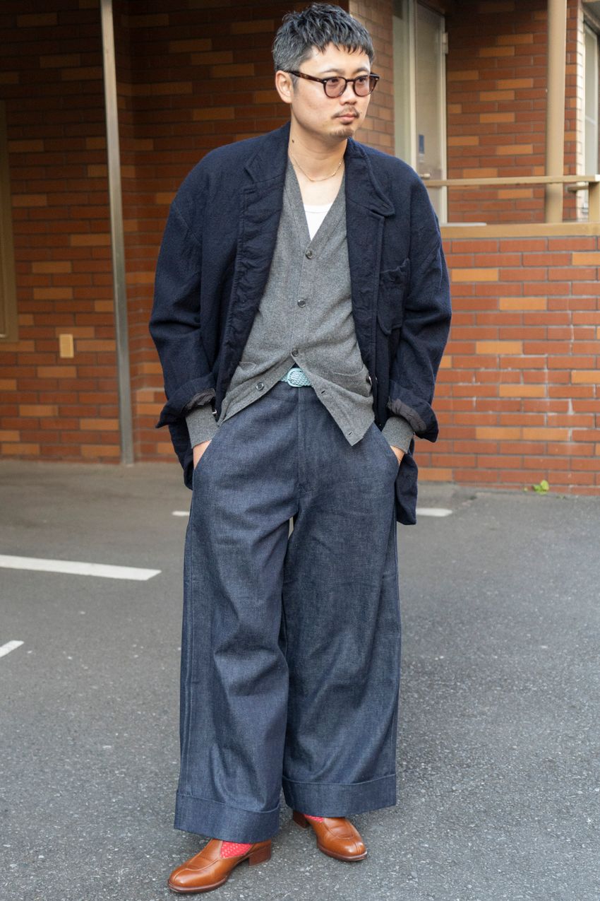 やめられない、とまらない！楽チン＆洒落た「ワイドパンツ」のはきこなし方をスナップで - 2枚目の画像