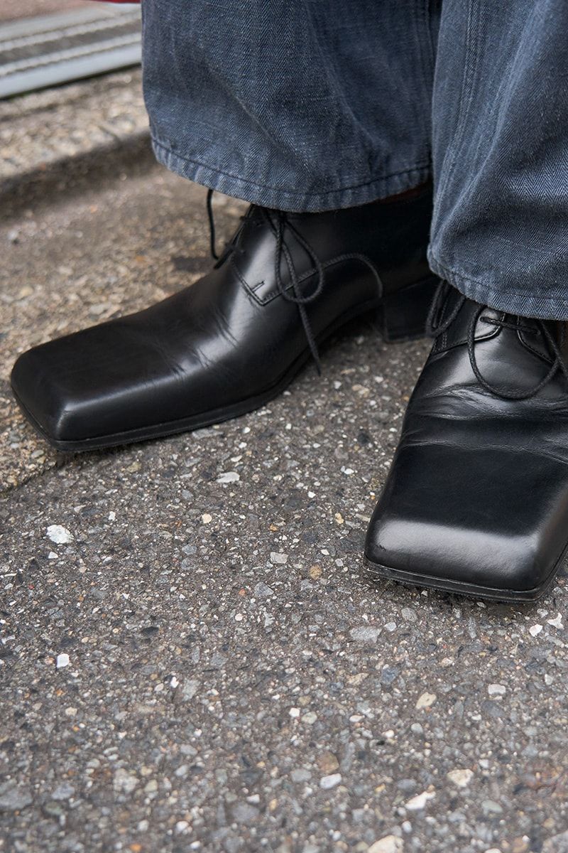 バレンシアガのコートコーディネート | 250109-2016-18 奥村直樹 4枚目の写真