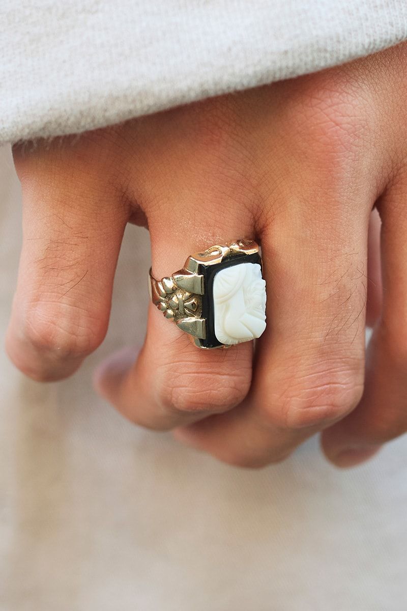 ブリックスアンドウッドのパーカコーディネート | 250109-2042-35 尾角晋之右 4枚目の写真