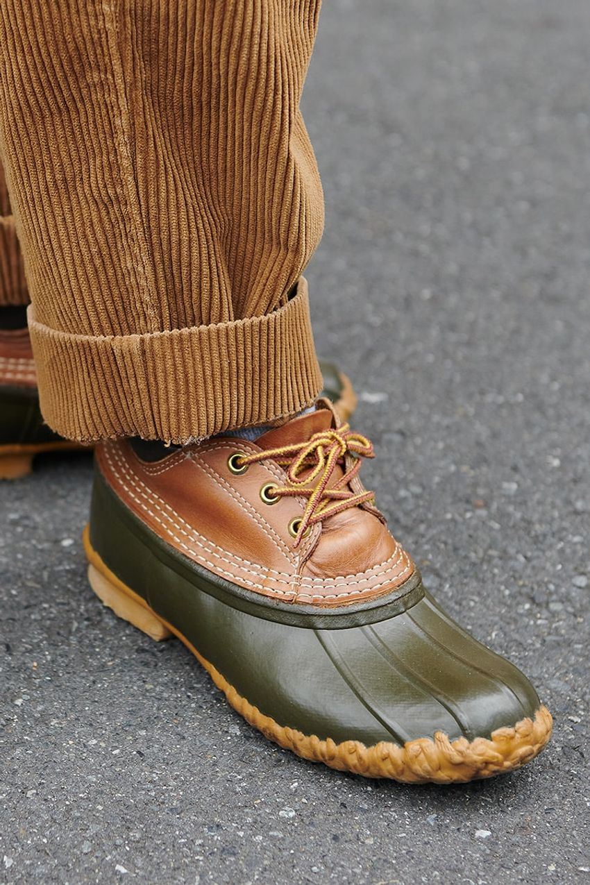 「GAP」のトップス使いが巧みな三銃士を街角で発見！愛用品はロンT、スウェット、シャツ - 10枚目の画像