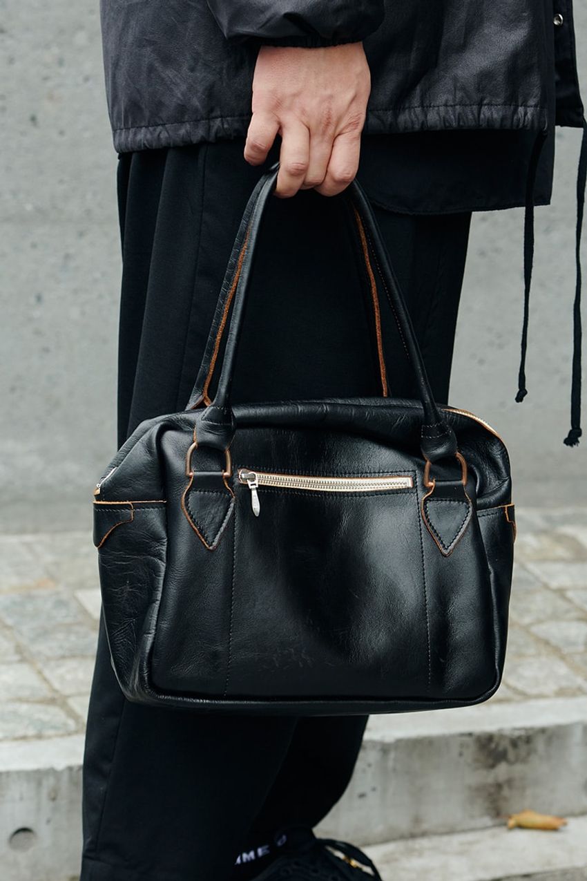 「コーチジャケットは“ブラック”で大人っぽく」が正解！愛用者3名をパパラッチ - 3枚目の画像