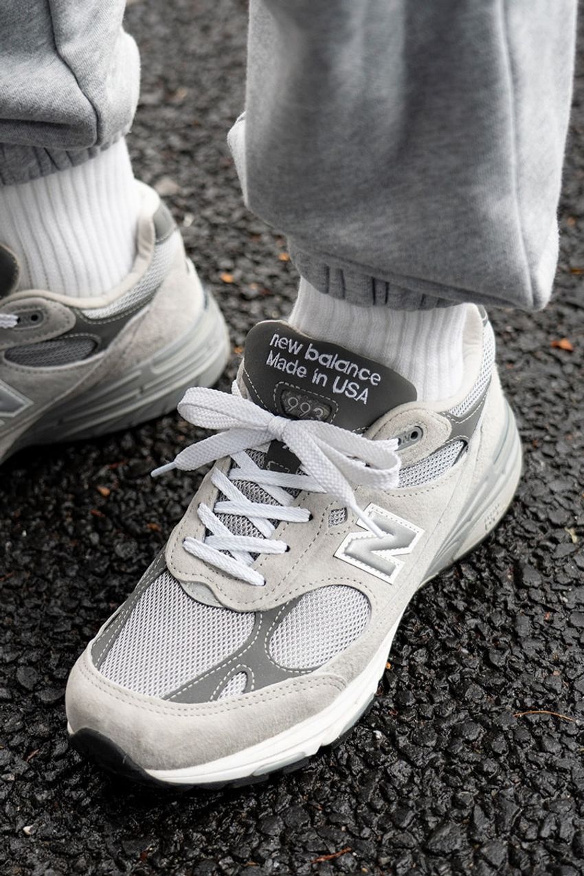 “デニム以外パンツ”の選択肢を街頭調査！ ユニクロのスウェット、ディッキーズのワークパンツetc. - 2枚目の画像