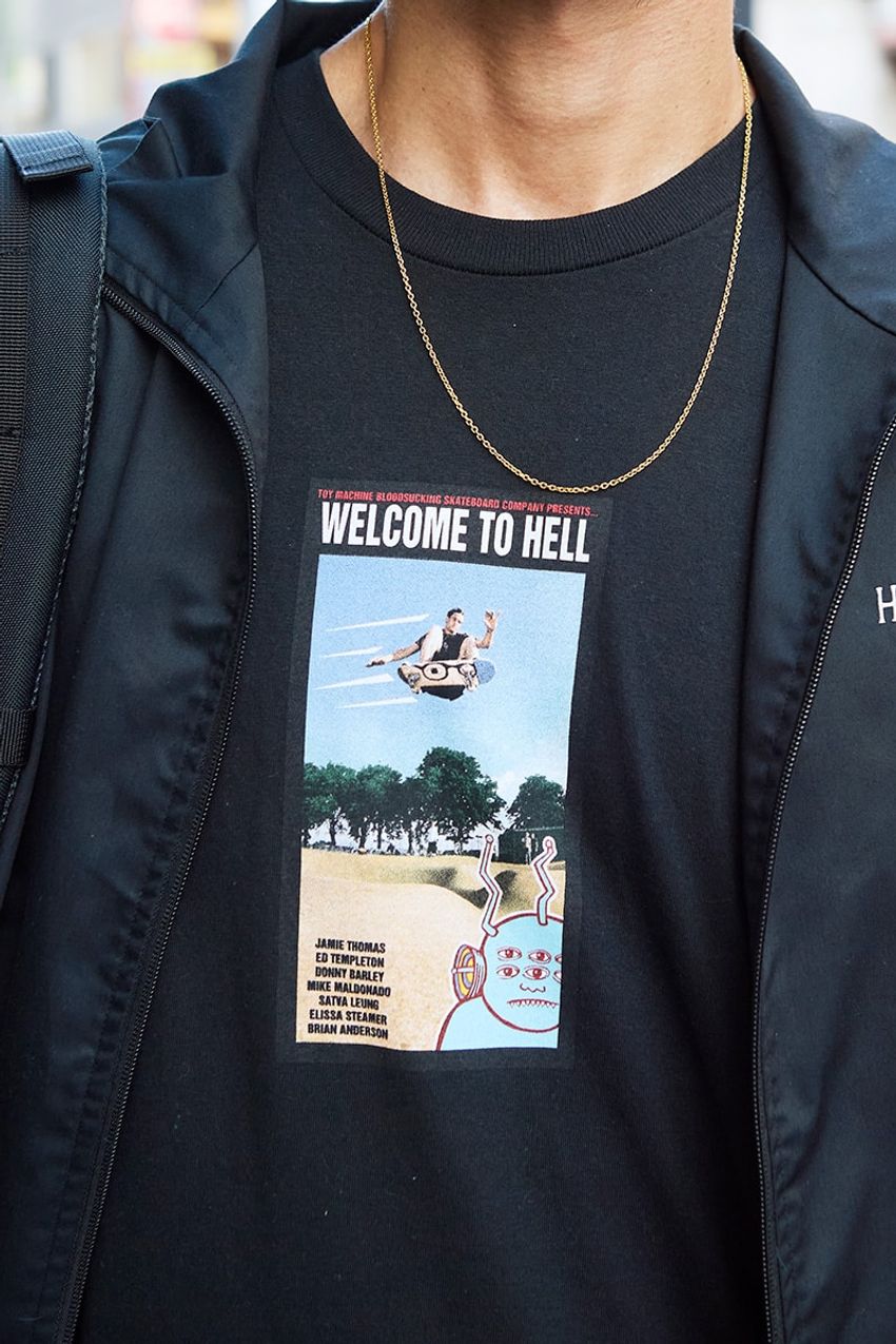 “ノースコラボ”も人気！30～50代の「シュプリーム」の取り入れ方。街で見つけた大人な装い5選 - 14枚目の画像