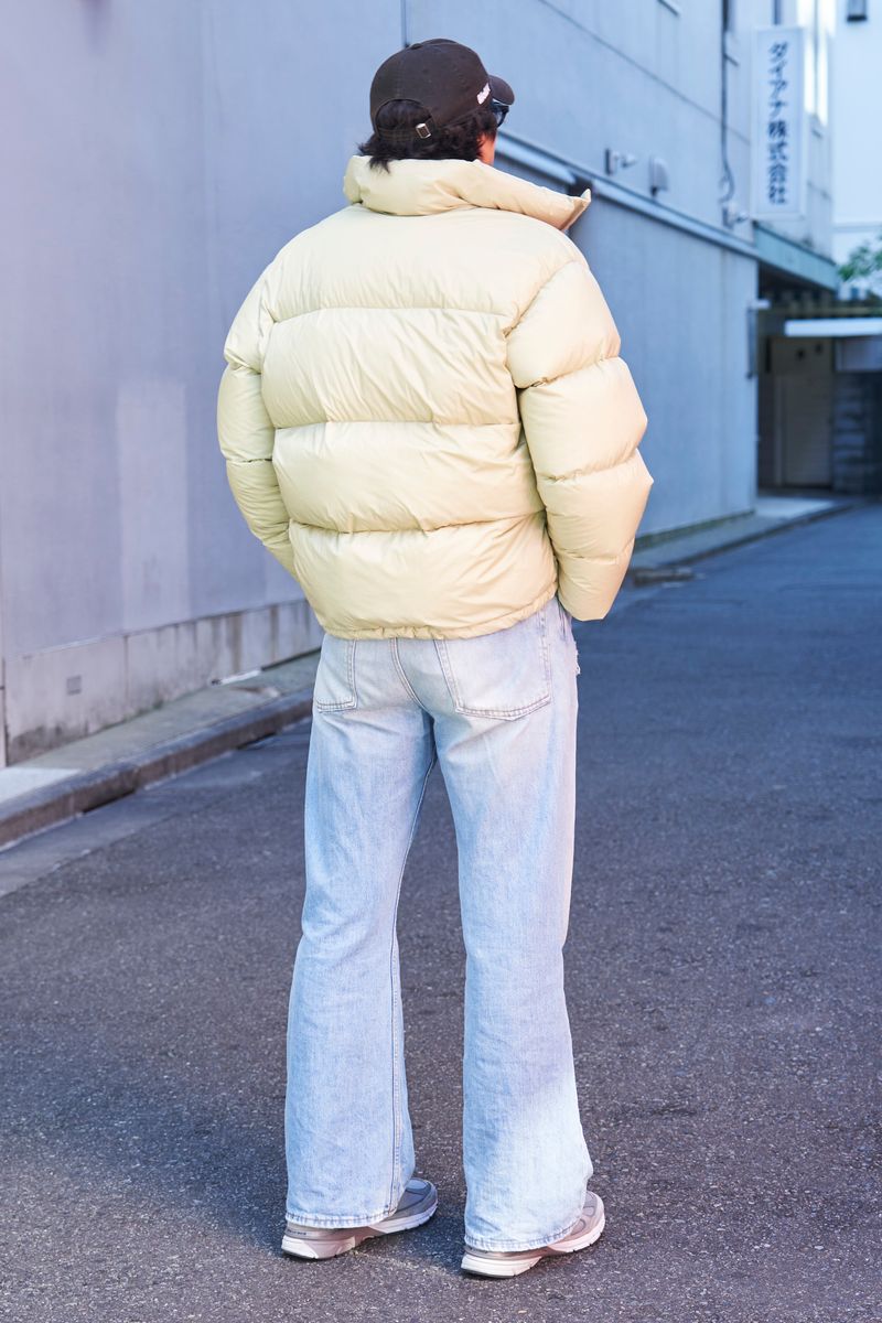 オーラリーのダウンジャケットコーディネート | 250116-1642-05 かける 2枚目の写真