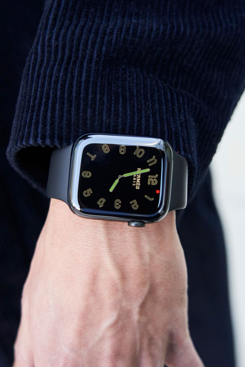 「アウターの下、何着るの？」センスの良い人が実践していたのが“カーディガン”合わせでした - 7枚目の画像