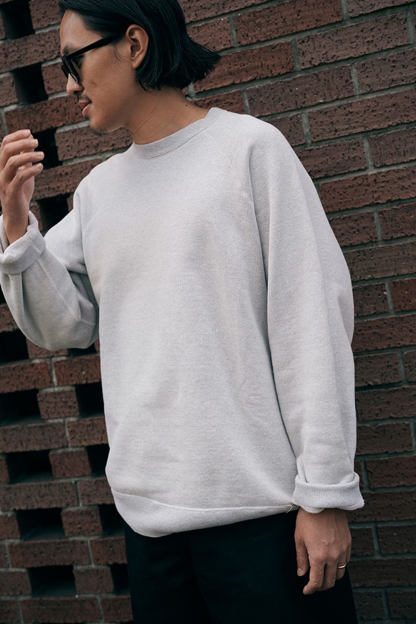 シンプルな“ワンツーコーデ”。洒落る秘訣はサイジング、色、小物にあり！3人のスタイル好例を公開 - 3枚目の画像