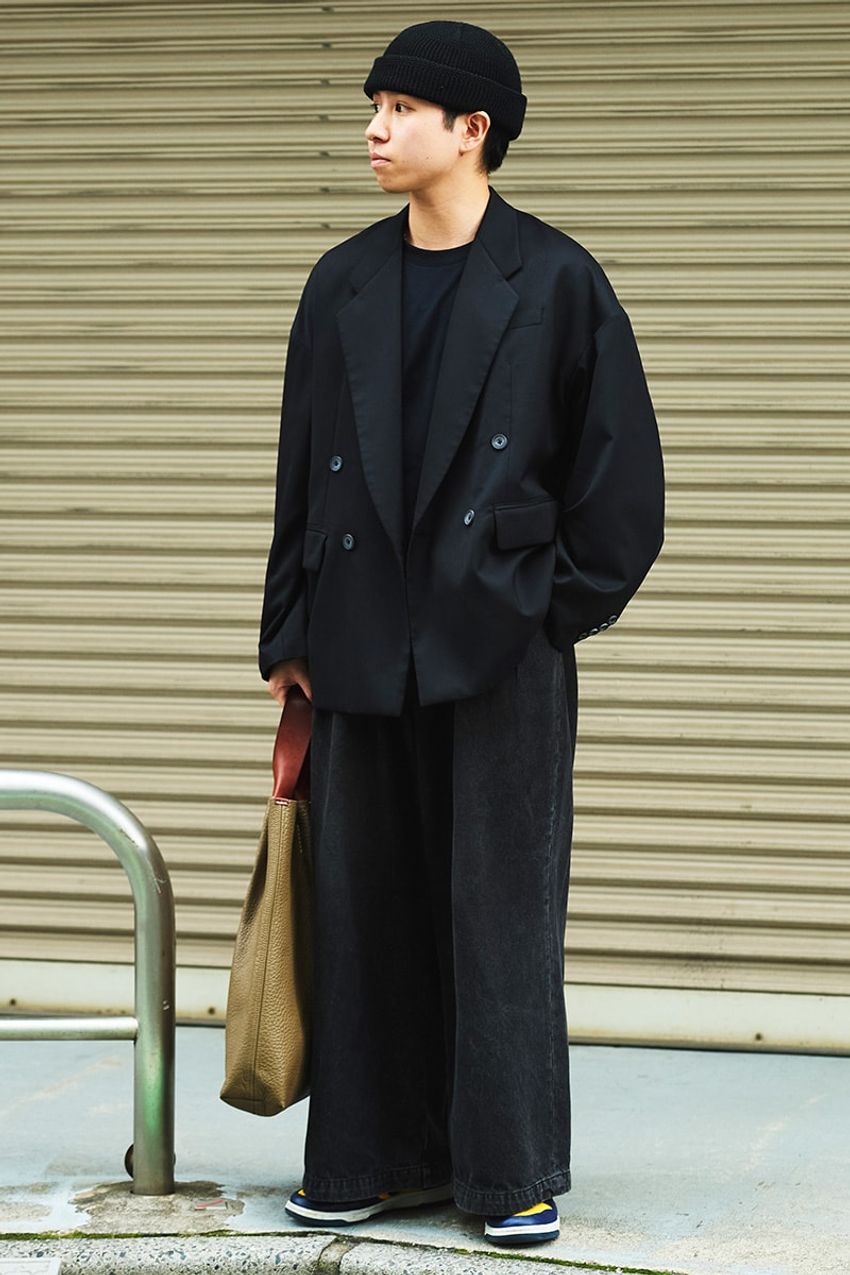 最近気になるキレイめジャケット。休日カジュアルに取り入れた3人のコーデ集 - 2枚目の画像