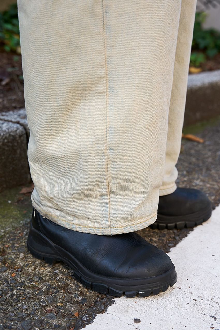 春ブーツとしての「ブランドストーン」が優秀！洒脱な大人たちに学ぶ、賢い活用術3選 - 9枚目の画像