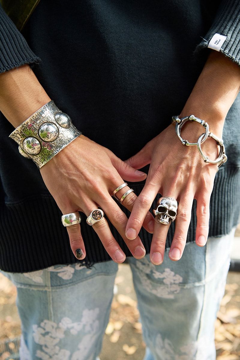 パーフェクトリブズ×ALMのスウェットコーディネート | 250117-1618-38 AOKI 2枚目の写真