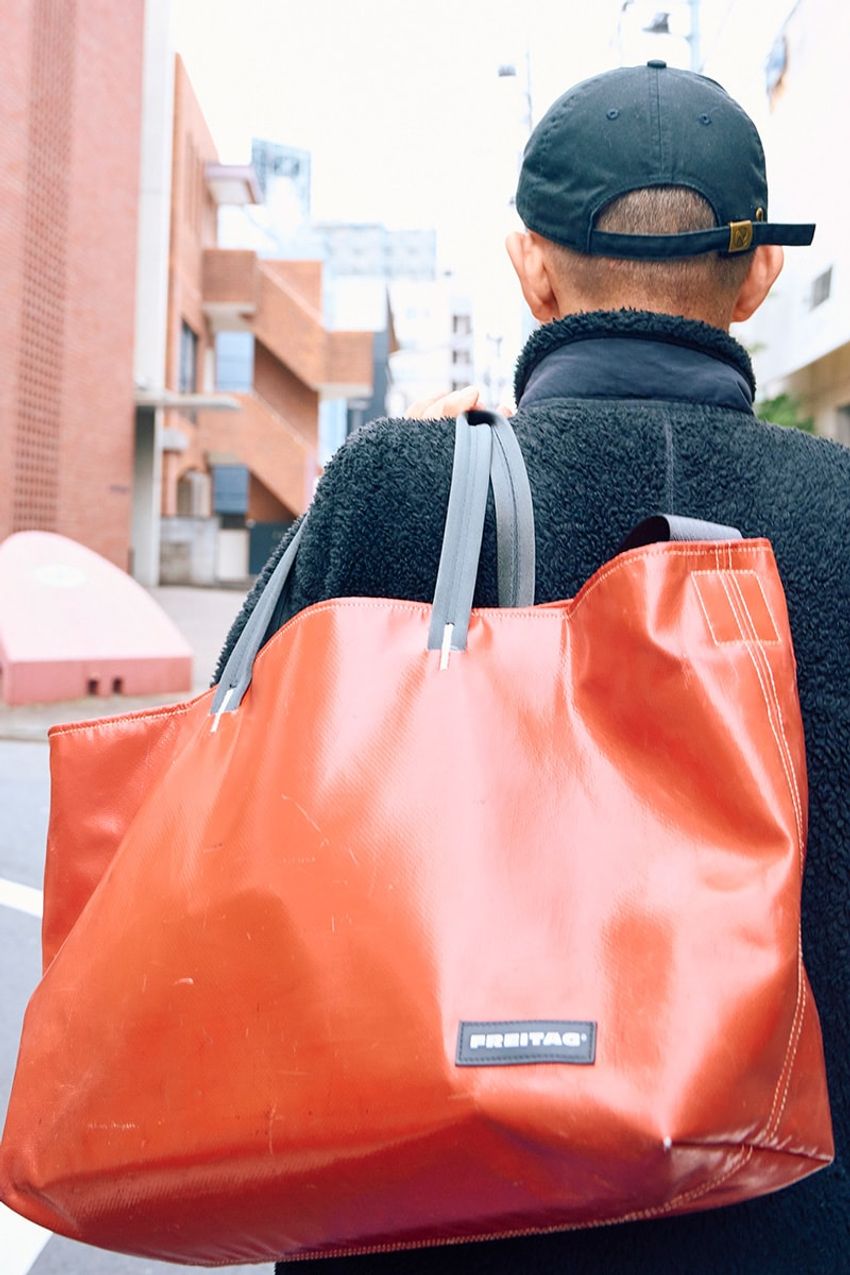 パタゴニアの“フリース”は黒＆ネイビーが人気！スナップで見る街での着こなし5選 - 8枚目の画像