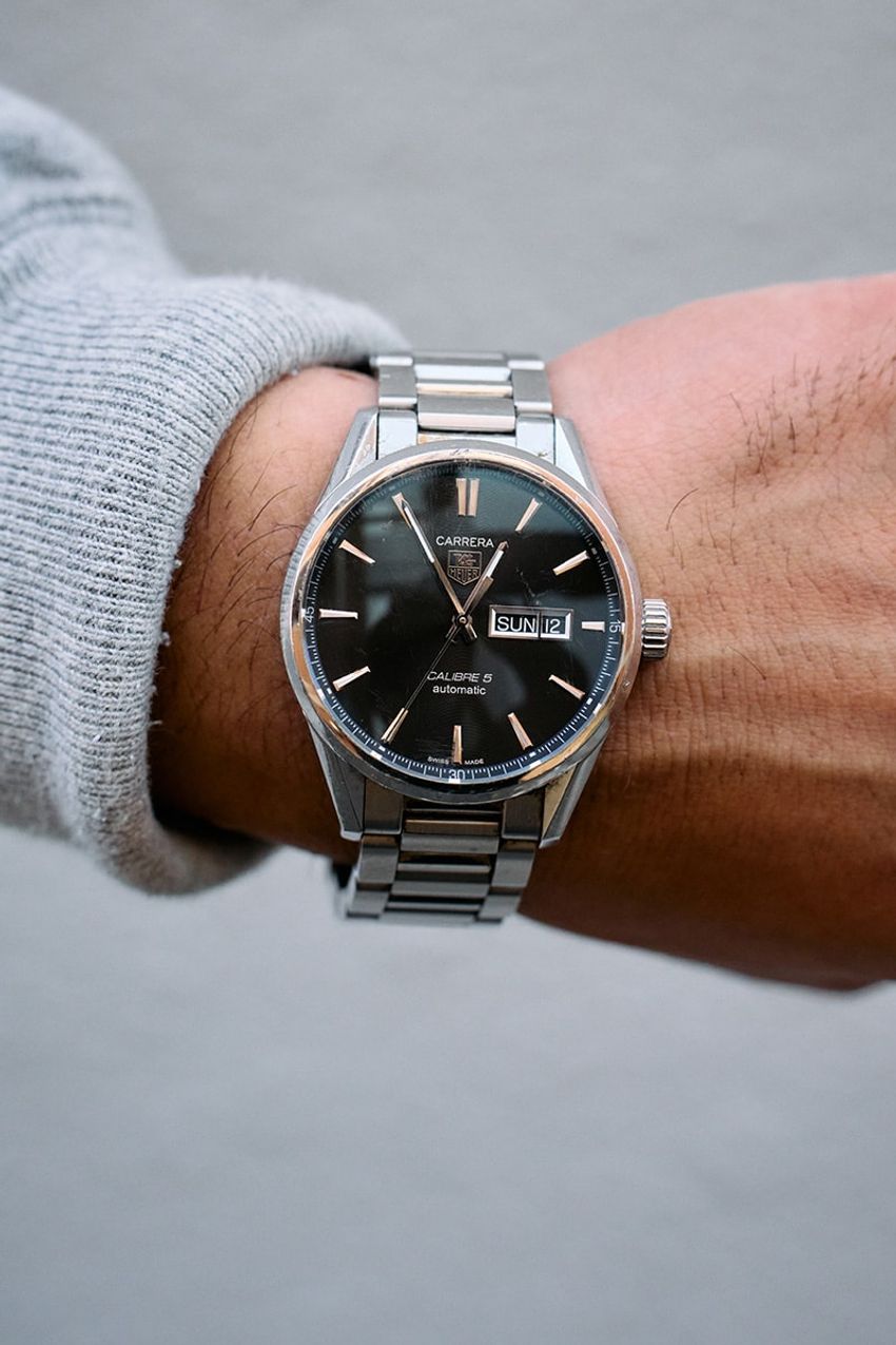 シンプルで洒落てる「チャンピオン」のスウェット着こなし3選！味付けはセンスいい小物で - 4枚目の画像