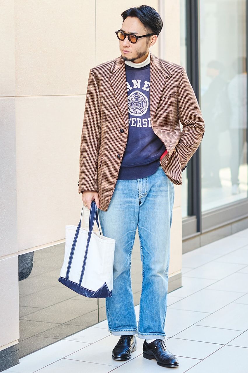 「ジャケット×デニム」スタイル。悩ましいインナーと足元の最適解をスナップで発見！ - 2枚目の画像