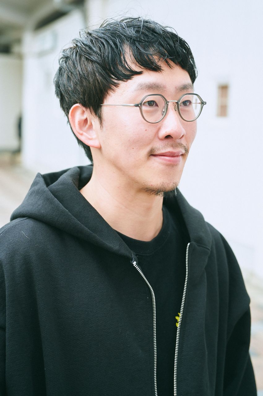 30代から学ぶジップアップパーカの着こなし術！着用ブランドはカーハート、ロスアパ…… - 5枚目の画像