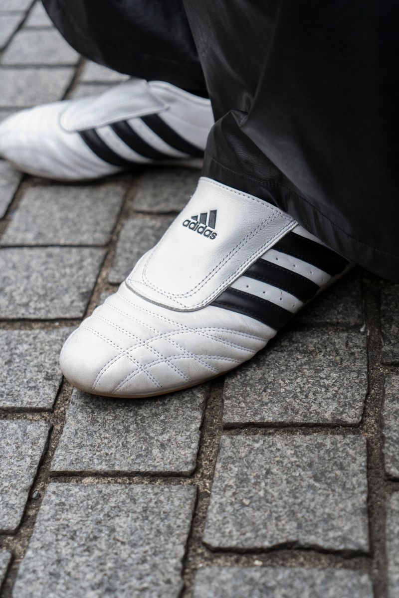 ベドウィンアンドザハートブレイカーズのコートコーディネート | 250127-1234-44 福嶋晴斗 6枚目の写真