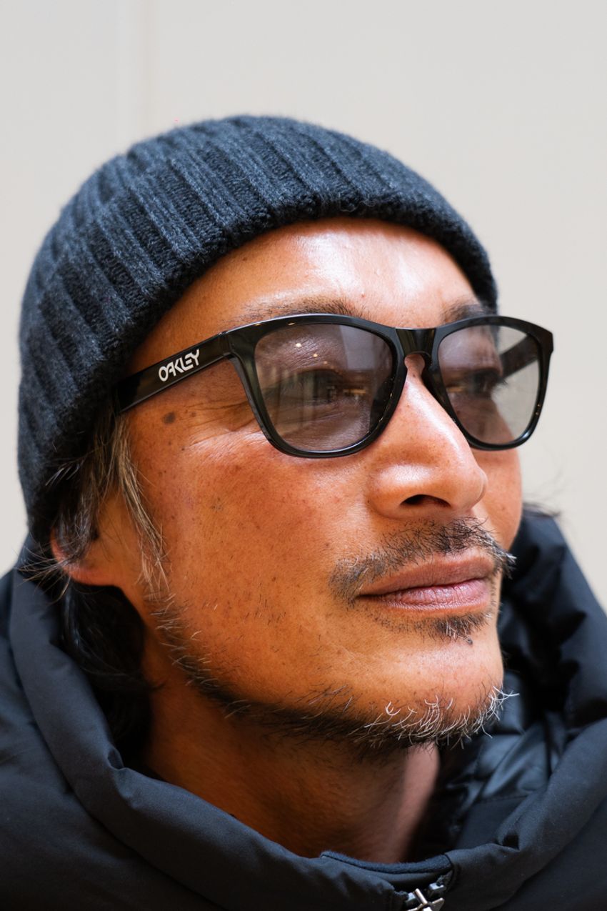 抑揚を効かせた“逆三角形”が大正解。モコモコダウンを制するならばタイトパンツで - 10枚目の画像