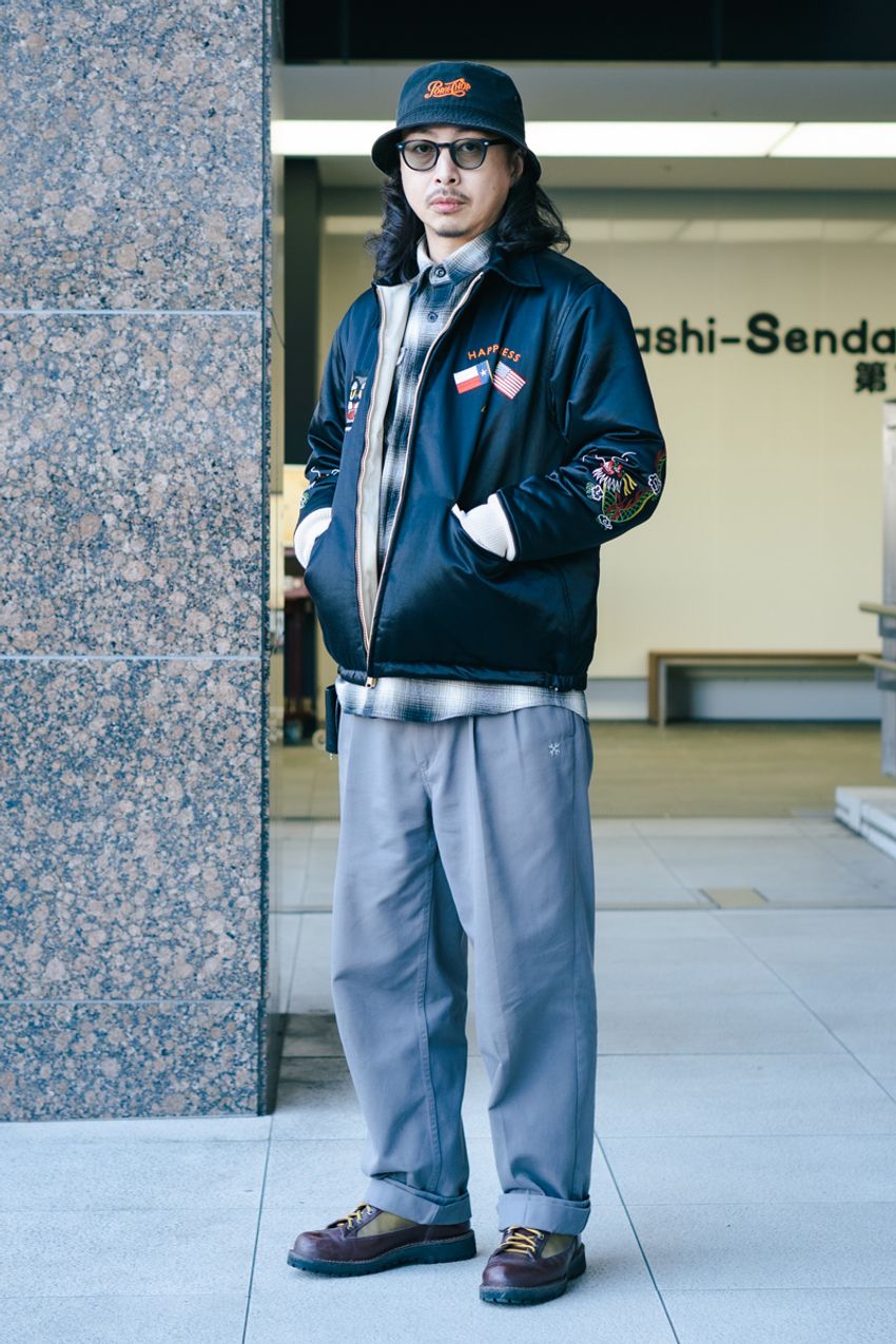 派手な“色＆柄”は真冬コーデの特効薬！ 上手に取り入れた街角の5人のスタイルサンプル - 8枚目の画像