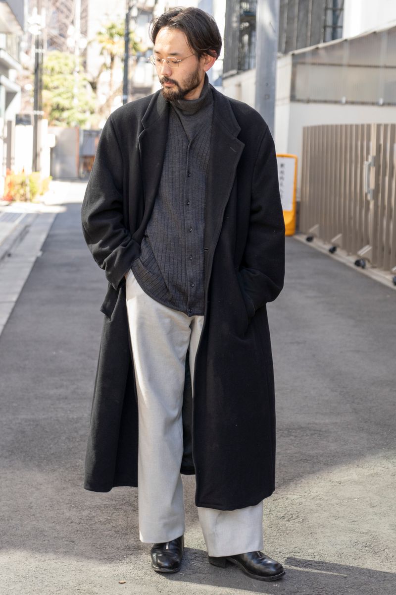 ジョルジオアルマーニのコートコーディネート | 250210-1134-50 新村優樹