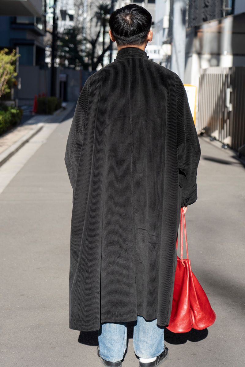 ガブリエラコールガーメンツのコートコーディネート | 250210-1601-35 小林時生 2枚目の写真