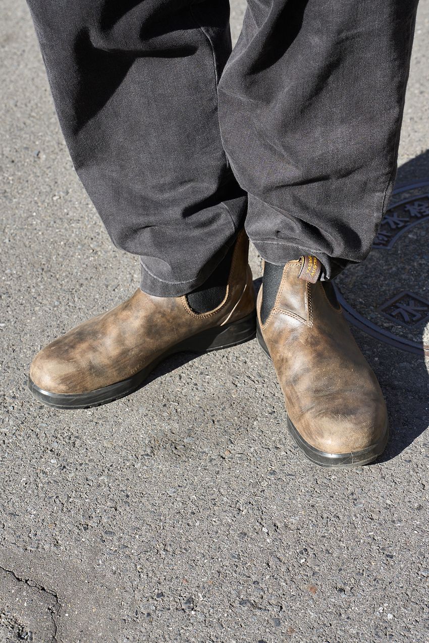 春ブーツとしての「ブランドストーン」が優秀！洒脱な大人たちに学ぶ、賢い活用術3選 - 7枚目の画像