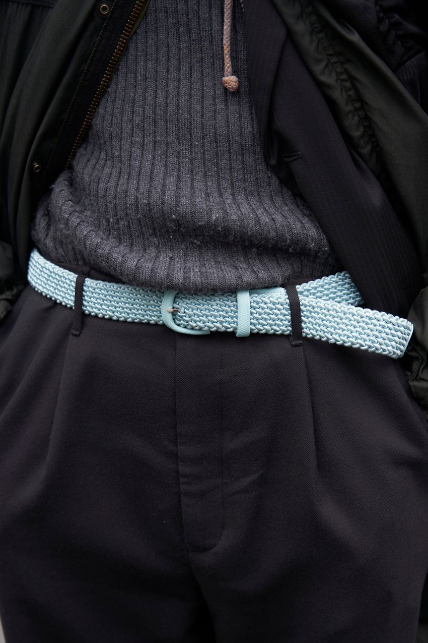 この冬に使える、先取りアウター集。今年1〜2月の街角スナップ4選でおさらい！ - 3枚目の画像