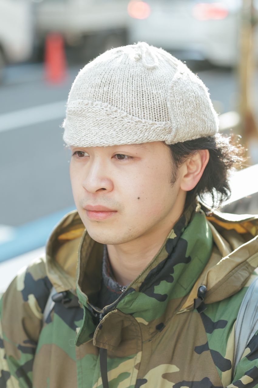 「カモ柄」はサラリと着こなすのが鉄則！ミリタリーの“コテコテ感”を回避した3名をスナップで - 7枚目の画像