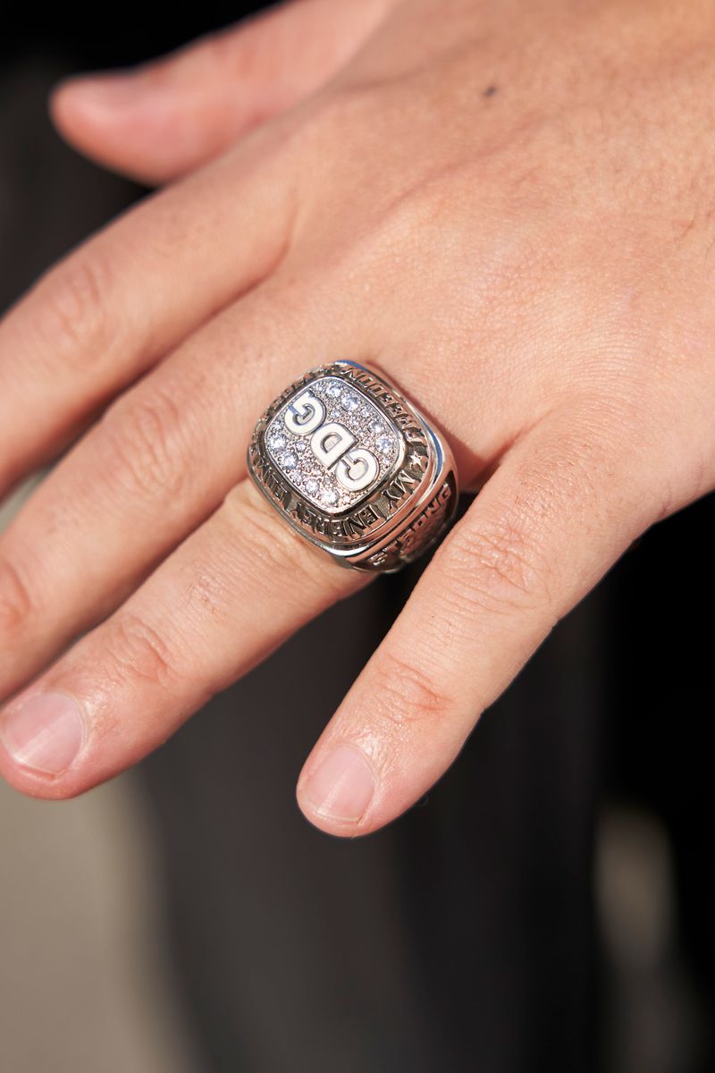 ワンダーノアのコートコーディネート | 250224-1036-00 関谷アネーロ拓巳 5枚目の写真