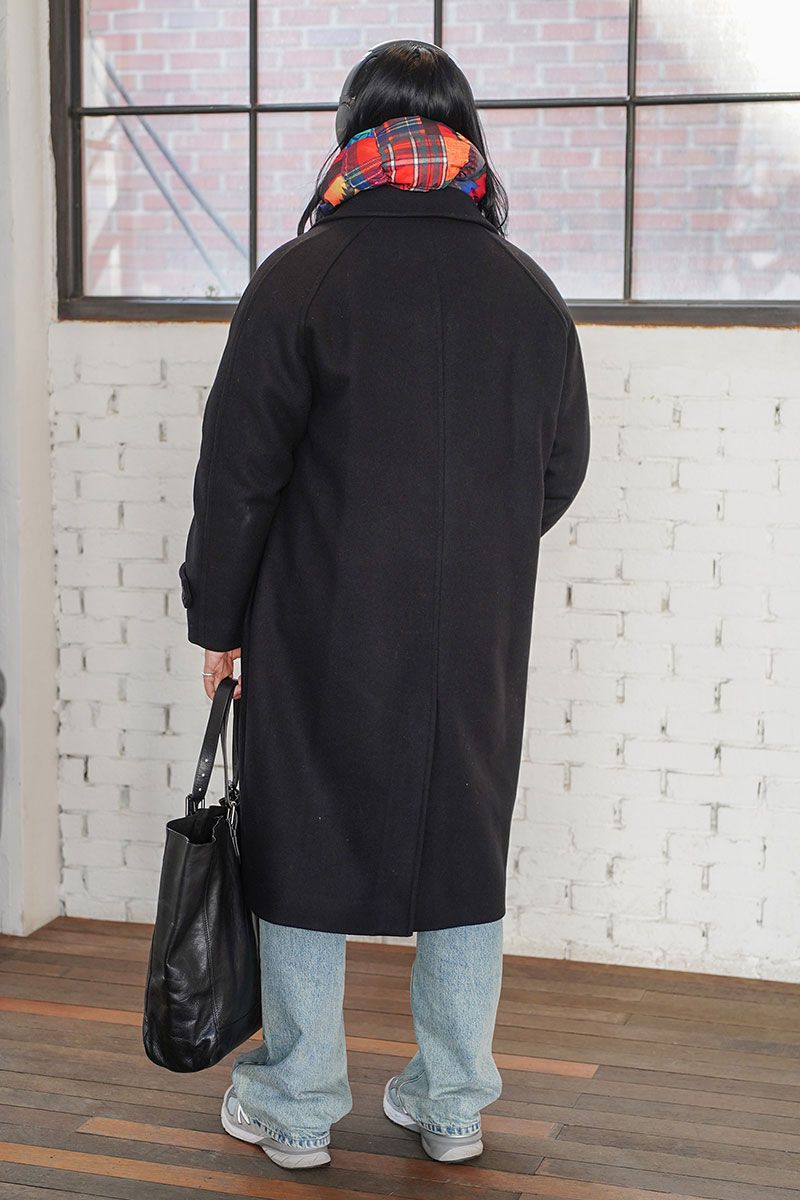 ムシンサスタンダードのコートコーディネート | 250225-1714-20 コ・ドンギュン 2枚目の写真