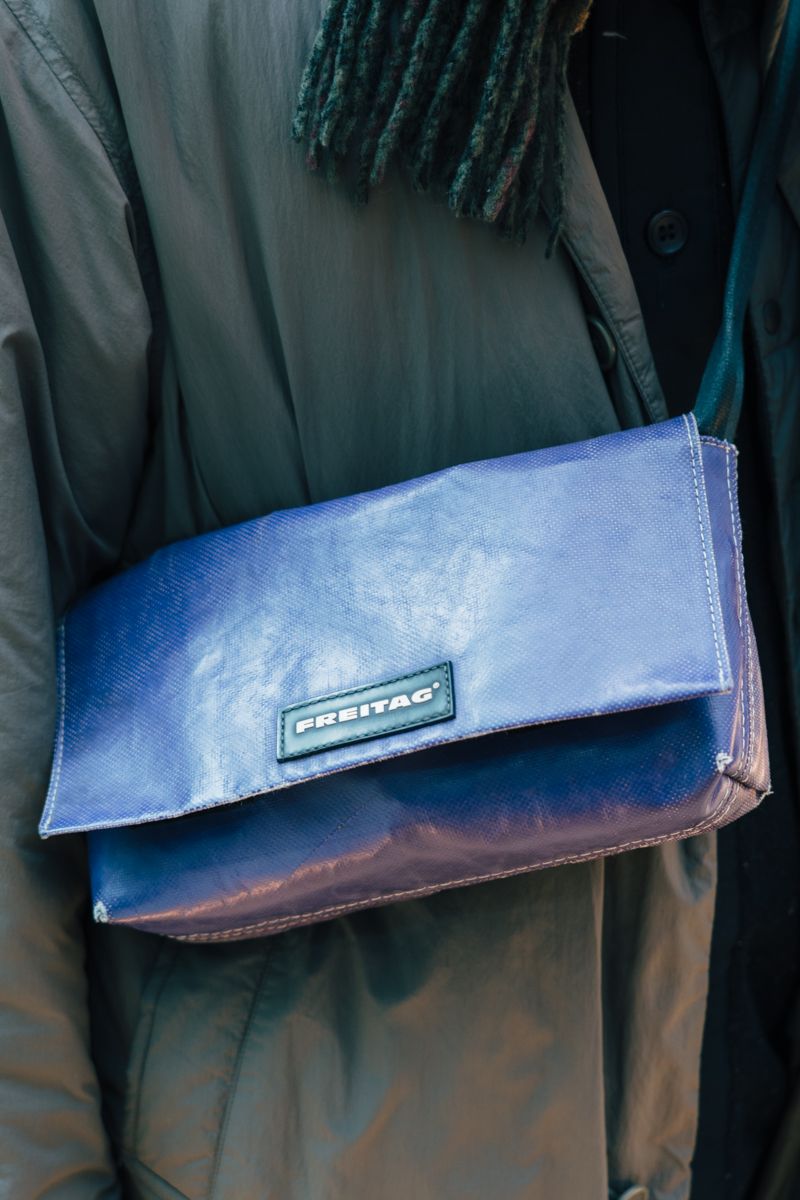 無印良品のコートコーディネート | 250227-0847-55 伊藤 幹 5枚目の写真