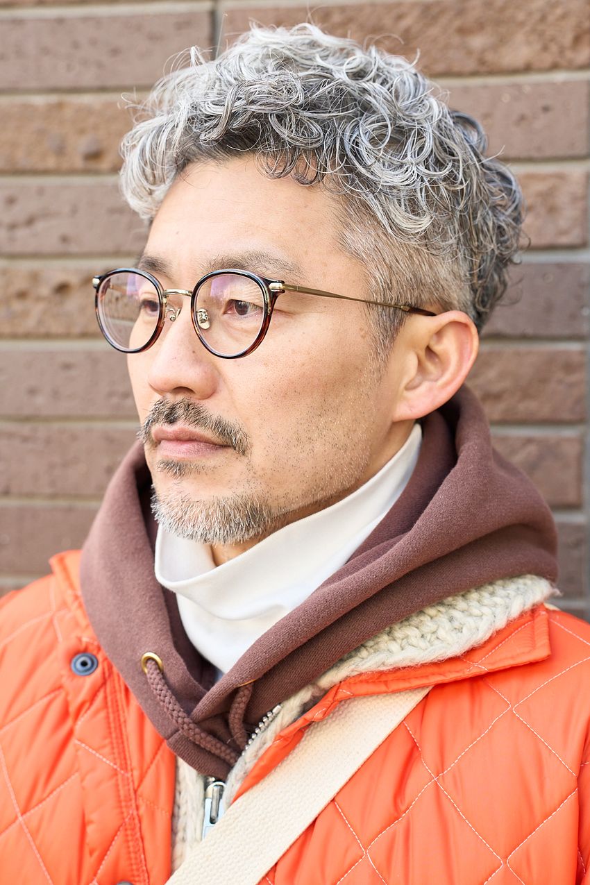 気分が上がらない肌寒い日こそ彩りを！“Fashion Is FUN”を体現する色の達人を集めてみた - 9枚目の画像