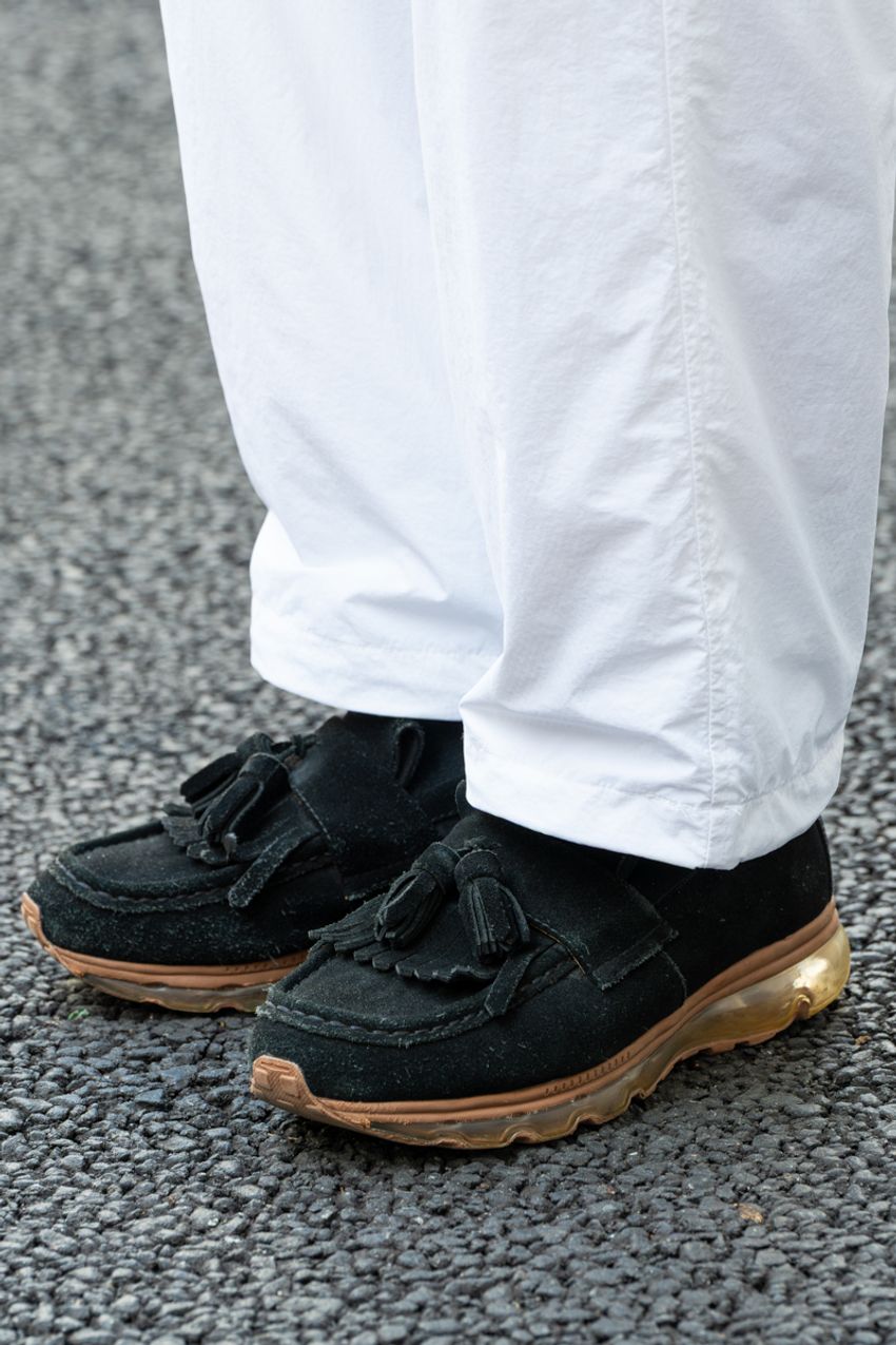 “白パンツ”はキザっぽく見せたくない！街の洒落者たちが実践したナチュラルなテクニック - 6枚目の画像