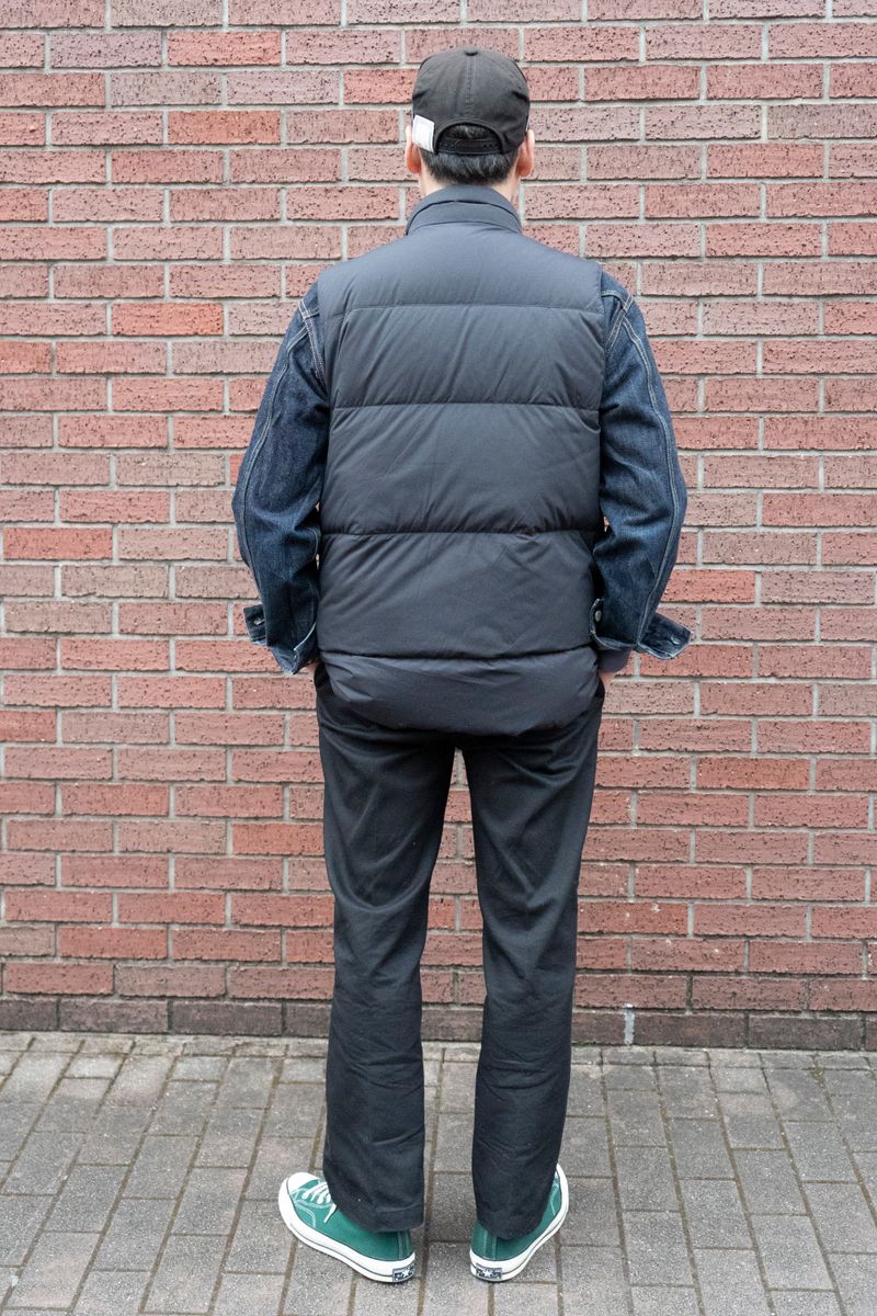 スノーピークのダウンベストコーディネート | 250305-2224-18 西垣佳彦 3枚目の写真