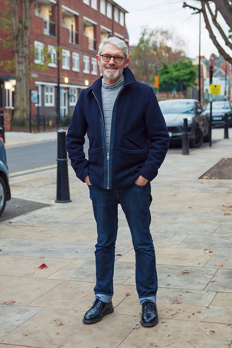 ヘアカラーまでハマっている 上品なコントラスト マイケル