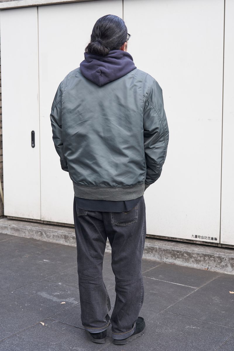 スティーブンアラン×アヴィレックスのブルゾンコーディネート | 250310-1053-04 フジサキ 2枚目の写真