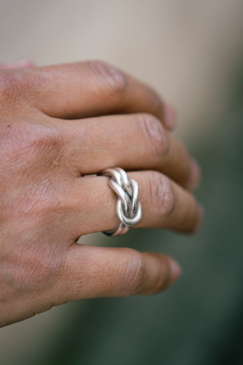 ワイルドシングスのコートコーディネート | 250311-1002-00 畠山 拓 9枚目の写真