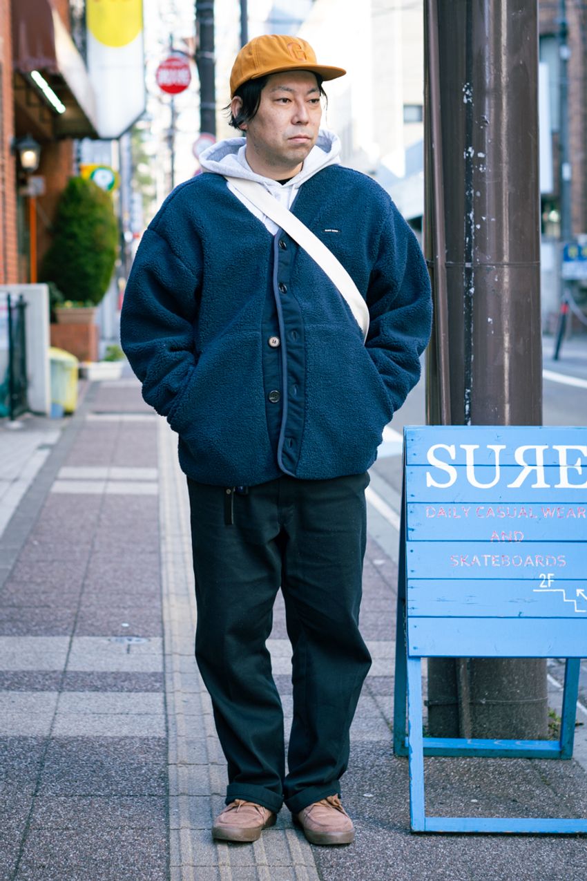 ロングコート、フリースetc.「ネイビーの冬アウター」が大人カジュアルに必須である理由 - 6枚目の画像