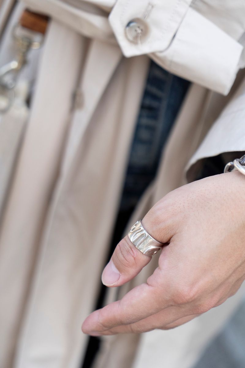 ヘドメイナーのコートコーディネート | 250314-0813-05 小林時生 7枚目の写真