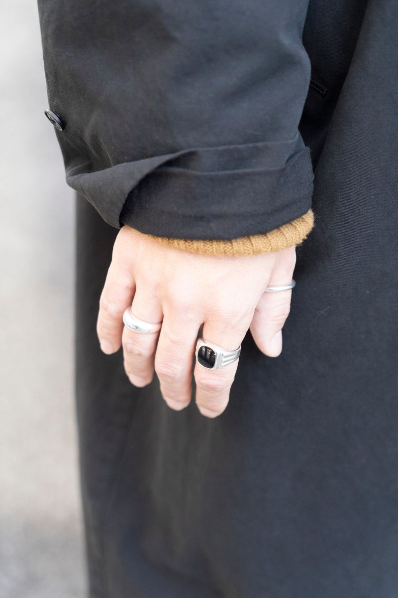 コモリのコートコーディネート | 250316-1008-30 渡辺憲太 7枚目の写真