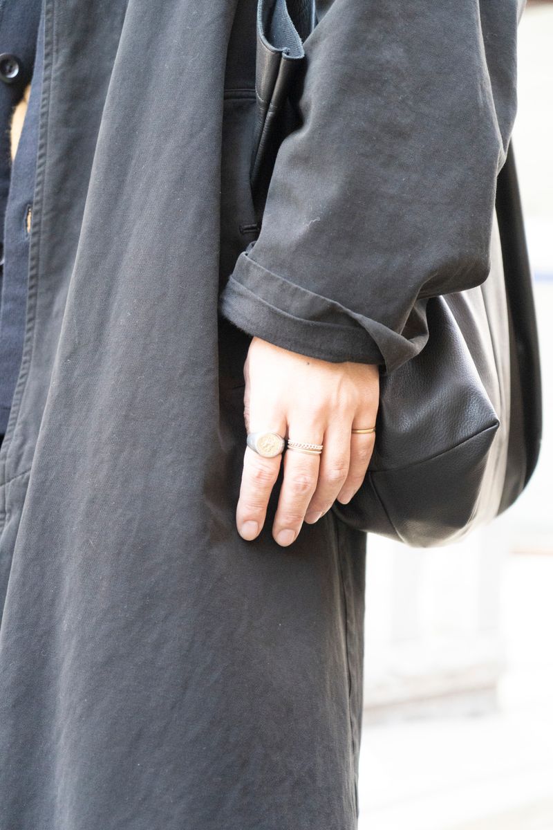 コモリのコートコーディネート | 250316-1008-30 渡辺憲太 6枚目の写真