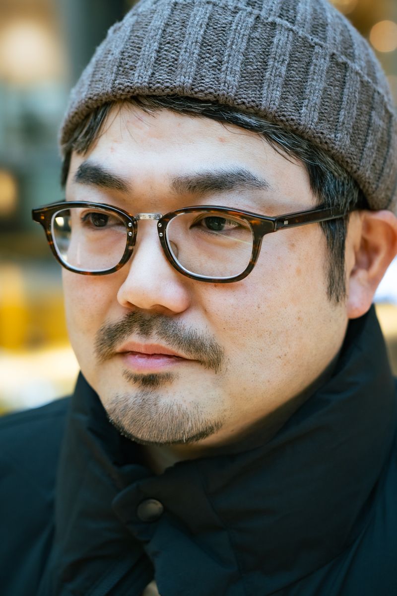 ファーストダウンのダウンベストコーディネート | 250318-1028-55 荒井 拓 5枚目の写真