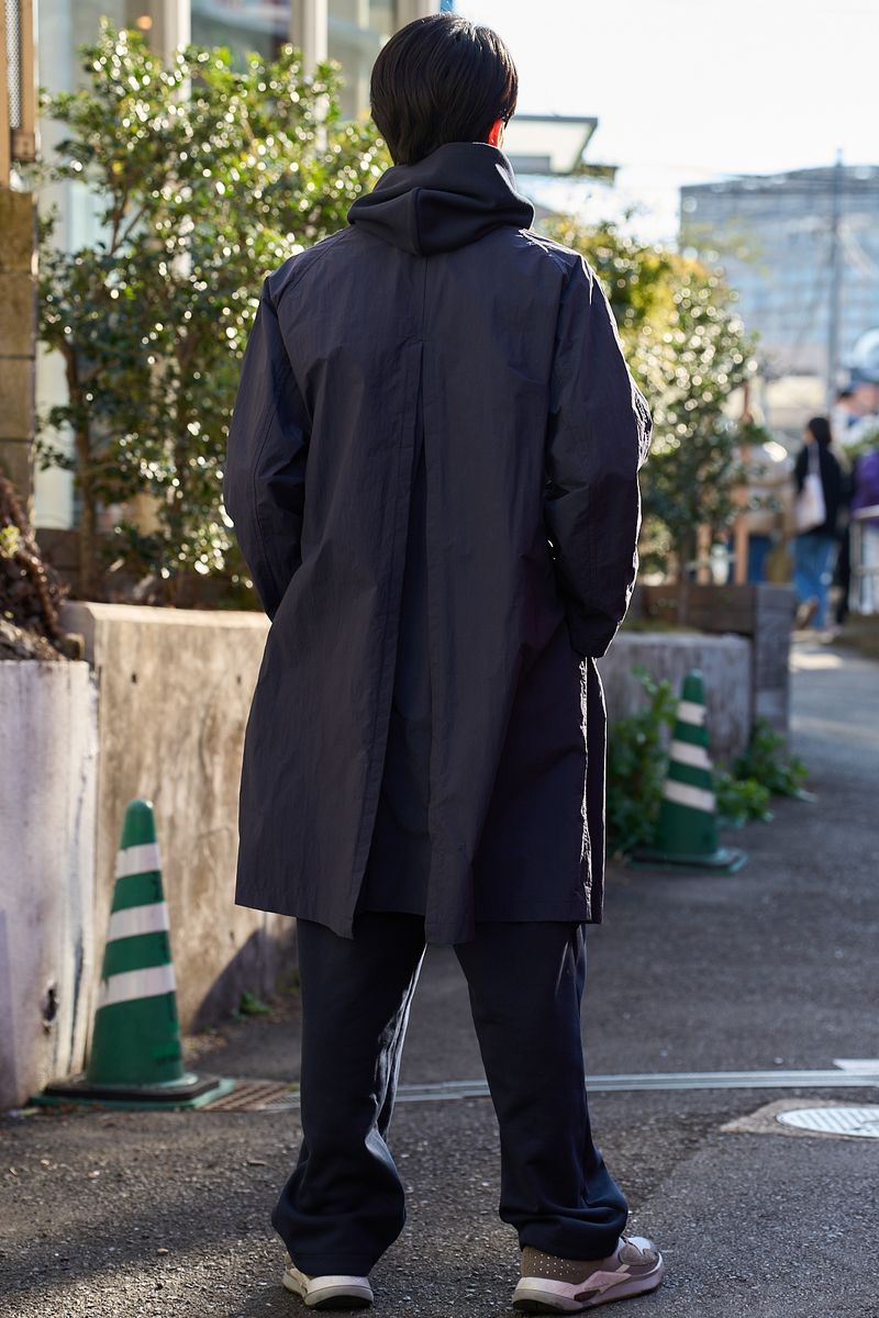 オーシバルのコートコーディネート | 250321-1628-31 阿部賢太郎 2枚目の写真