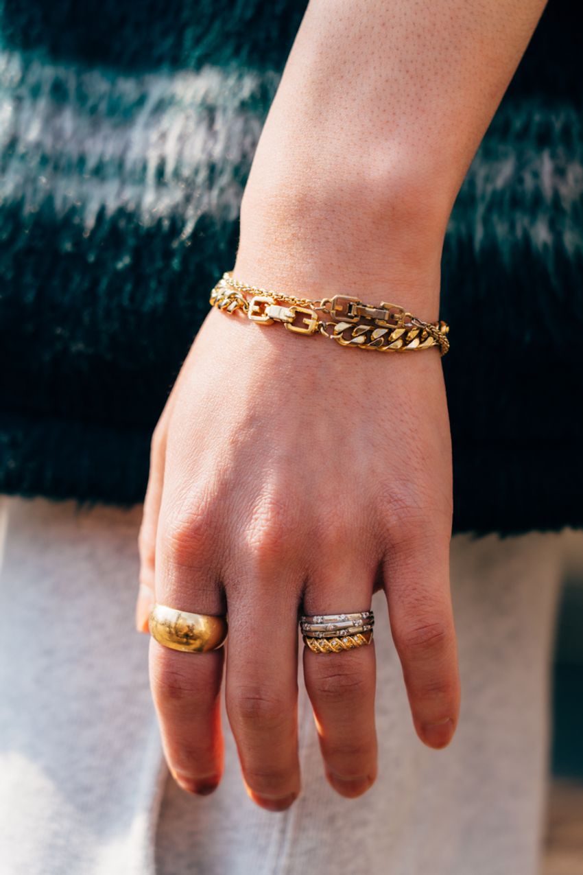 圧倒的な街中着用率「フリークス ストア」の使える名品は何だ⁉︎3人のスナップで解説 - 2枚目の画像