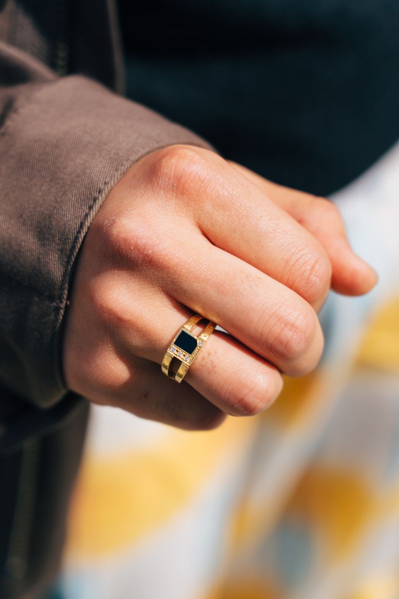 アダムエロペのコートコーディネート | 250330-1022-09 渡辺裕也 4枚目の写真