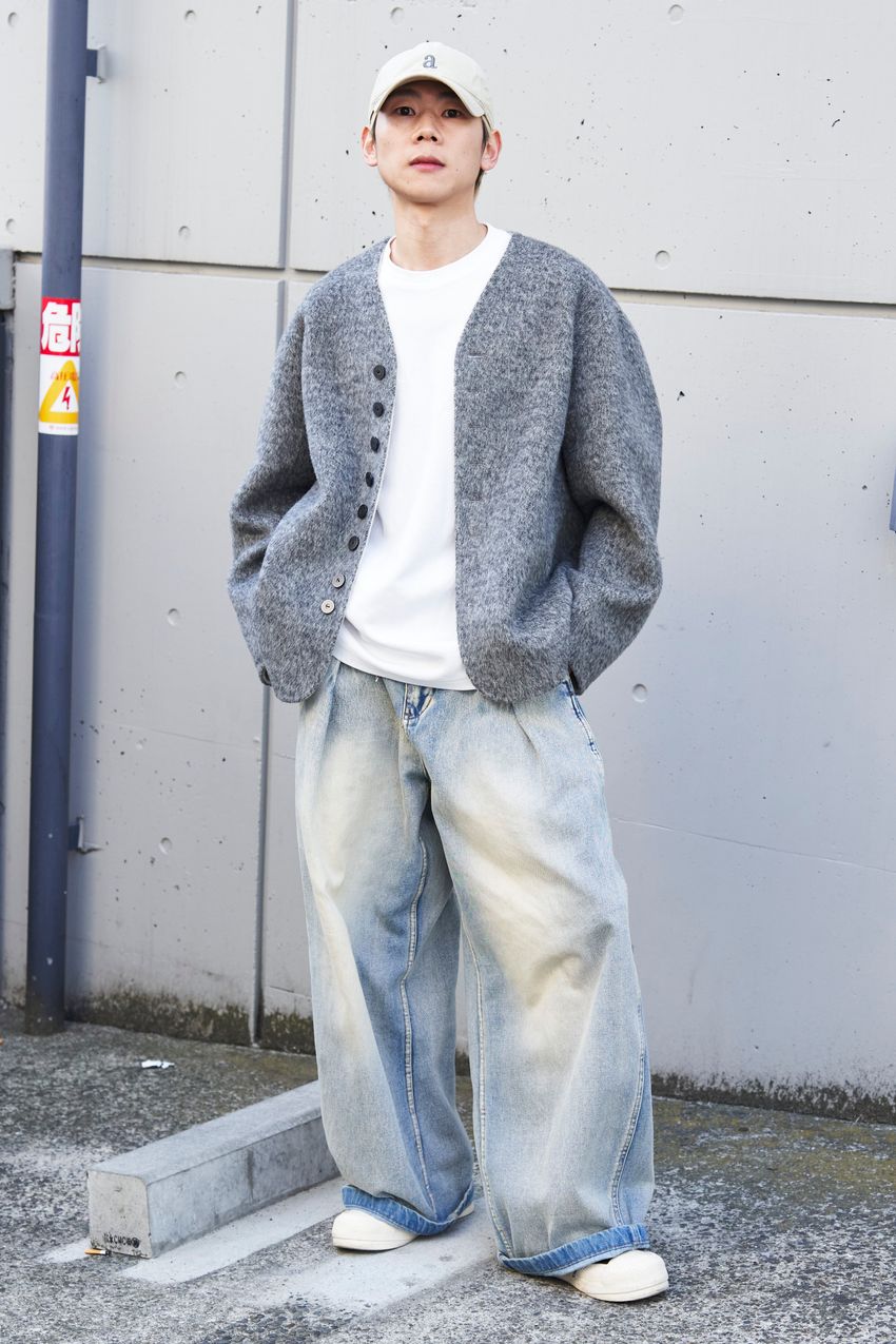 厚手・大きめ「カーディガン」は春アウターとして優秀！お手本コーデをスナップからピックアップ - 2枚目の画像