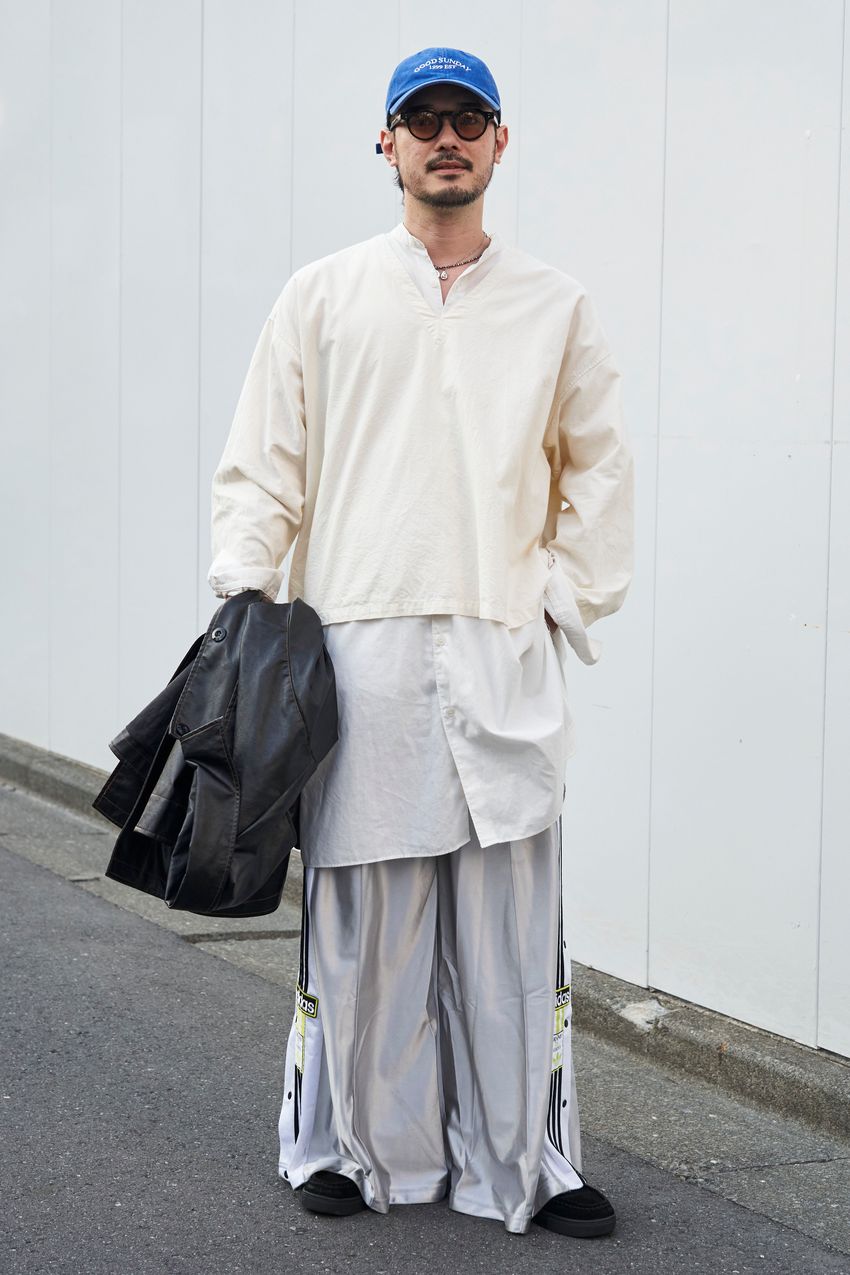 真冬は“白い服”が調子いい！ 今すぐ真似たい、街で映えるコーディネイト5選 - 10枚目の画像