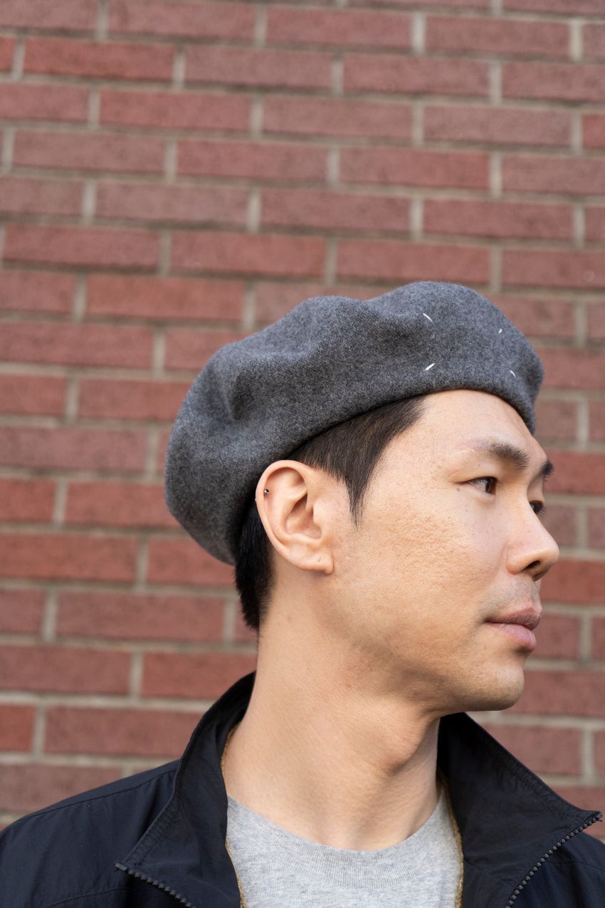 秋はやっぱり“カーディガン”！着脱も便利で品もある羽織モノ、その好サンプルを街角で - 15枚目の画像