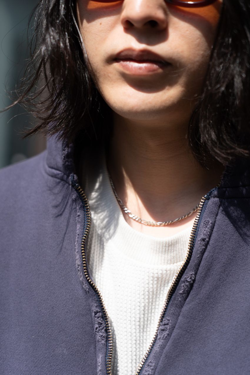 「白T＆パーカ」でラフに行くなら、“サイジング＆清潔感”は押さえるべし！スナップ好例3選 - 2枚目の画像