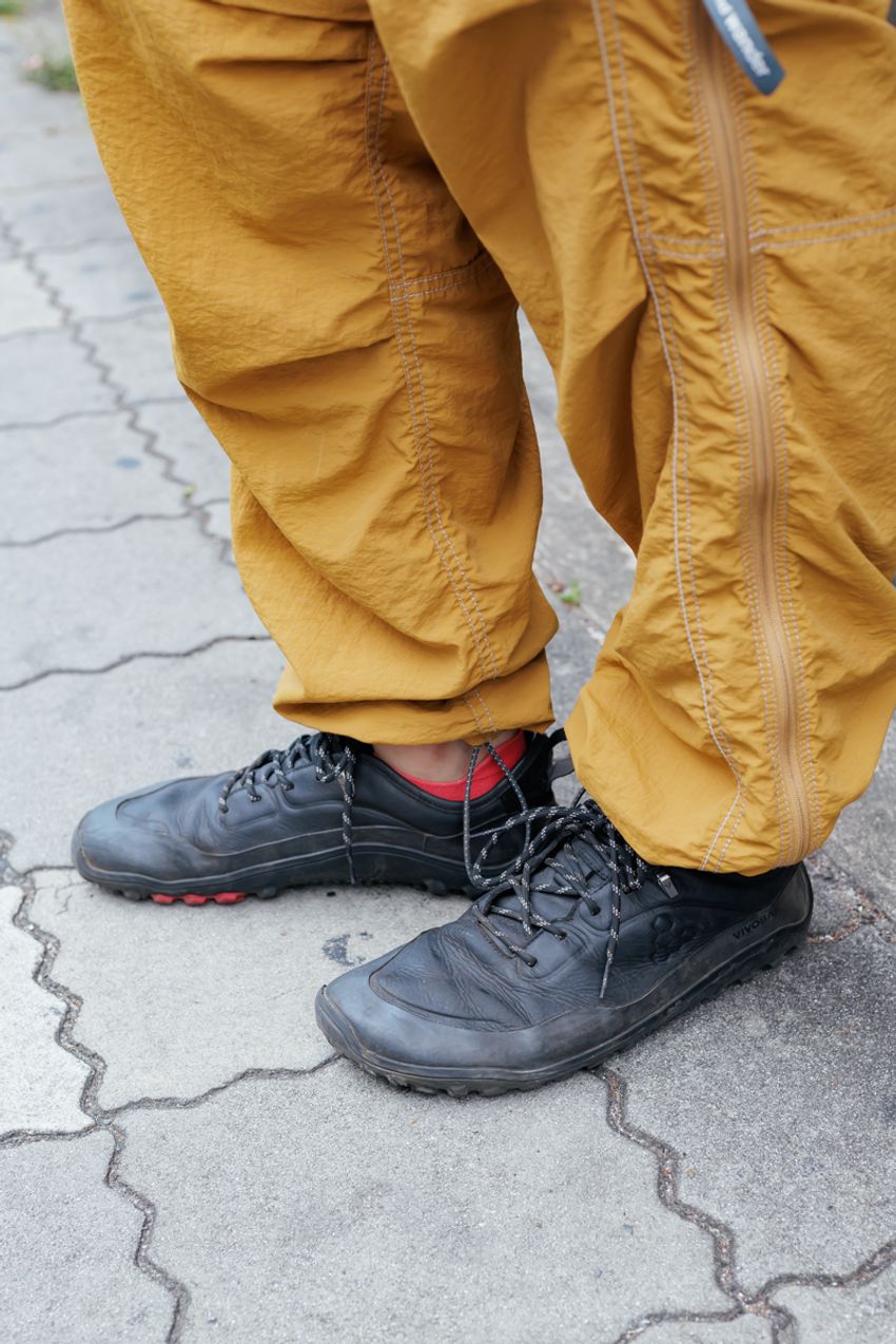 超簡単！「モノトーンコーデ、さすがに飽きた」という人が参考にすべき洒落者をスナップ - 7枚目の画像