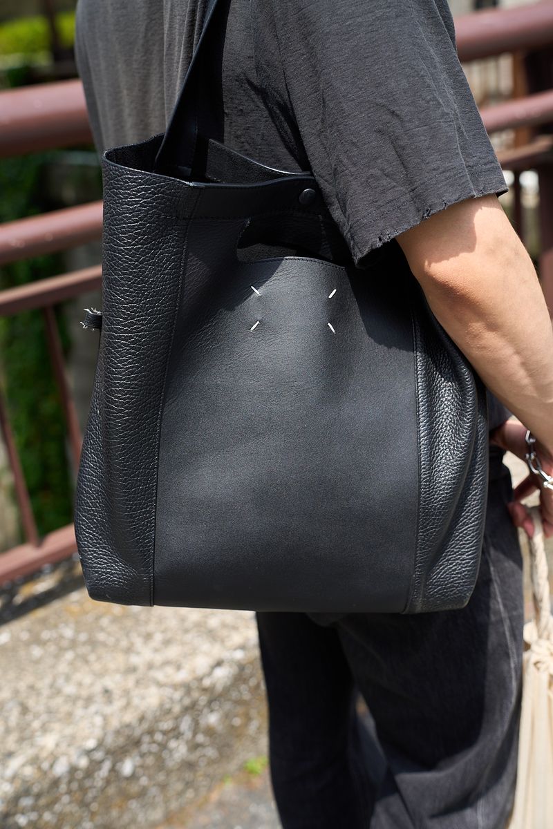 アクネストゥディオズのTシャツコーディネート | 250422-1248-56 山本 4枚目の写真